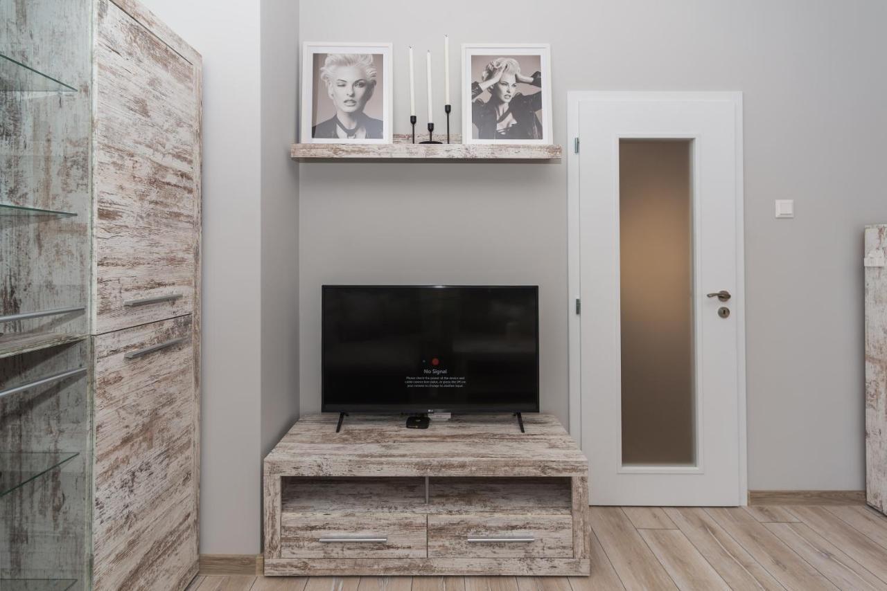 Fashionable 1Bd Flat In The Centre Of Plovdiv Exterior foto